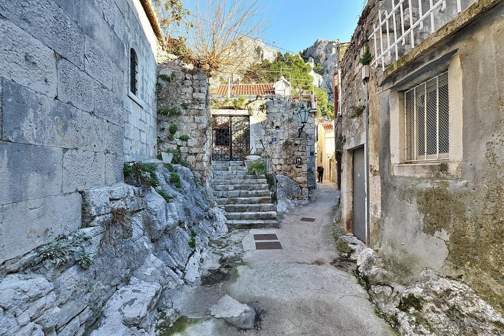 Apartments Mirabella Omiš Εξωτερικό φωτογραφία