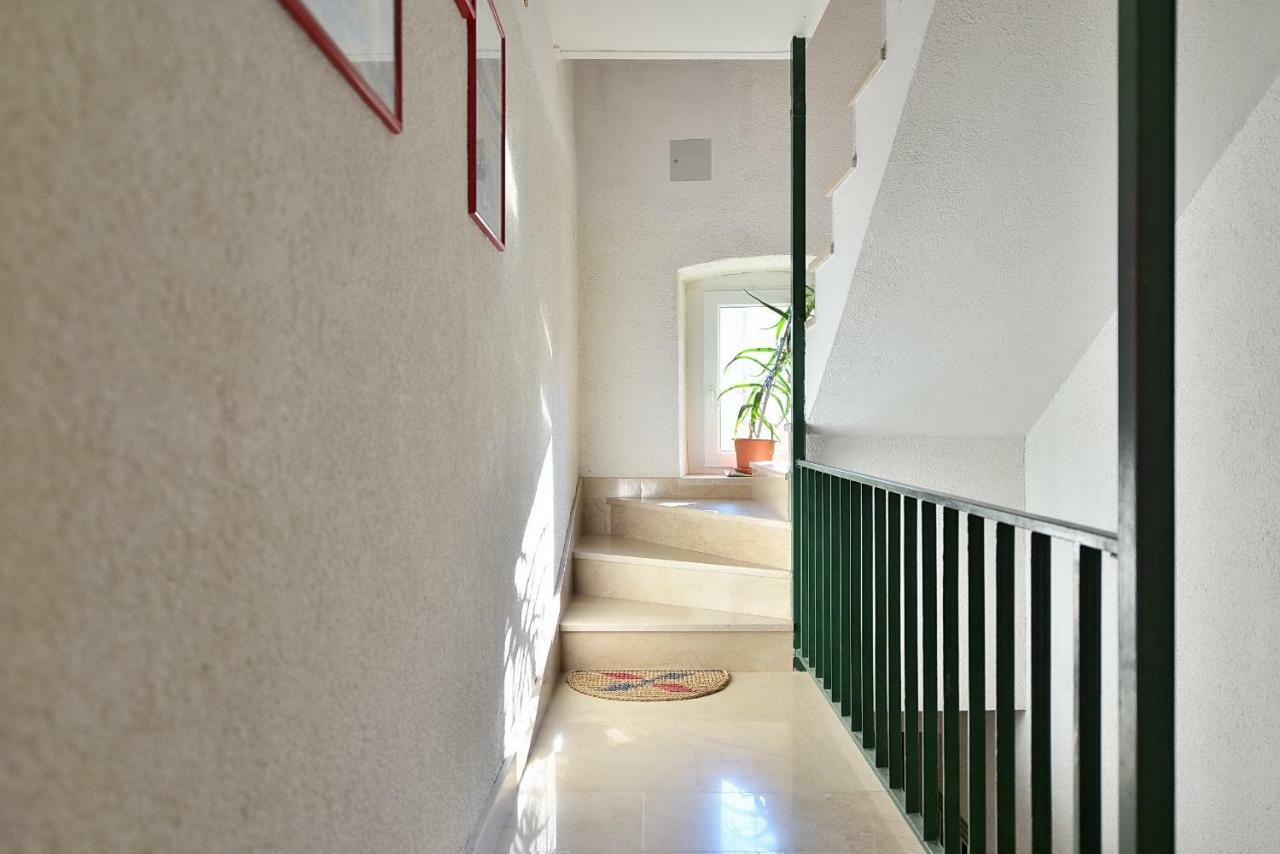 Apartments Mirabella Omiš Εξωτερικό φωτογραφία